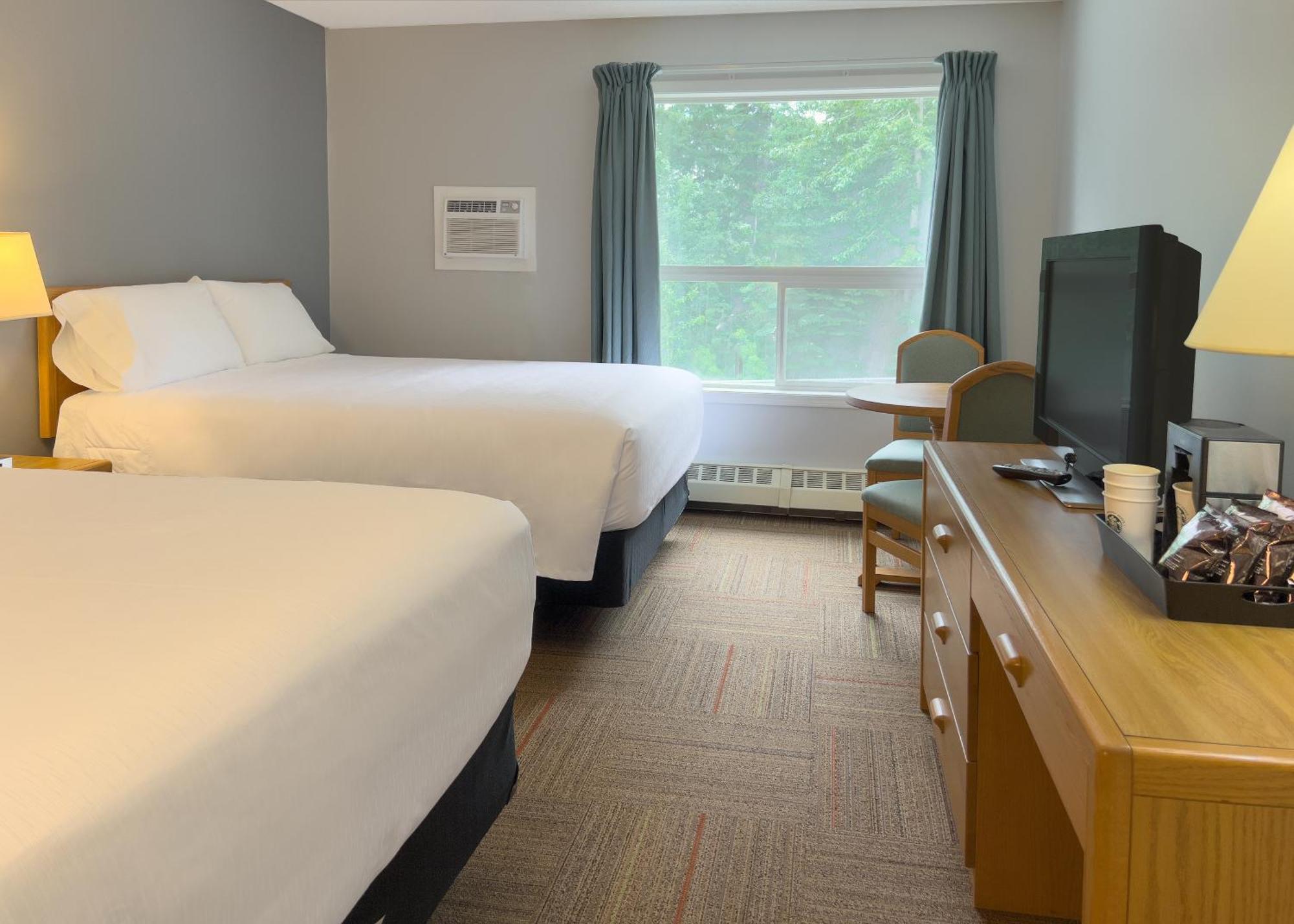 อีโคโน ลอดจ์ แอนด์ สวีท Hotel ฮินตัน ภายนอก รูปภาพ